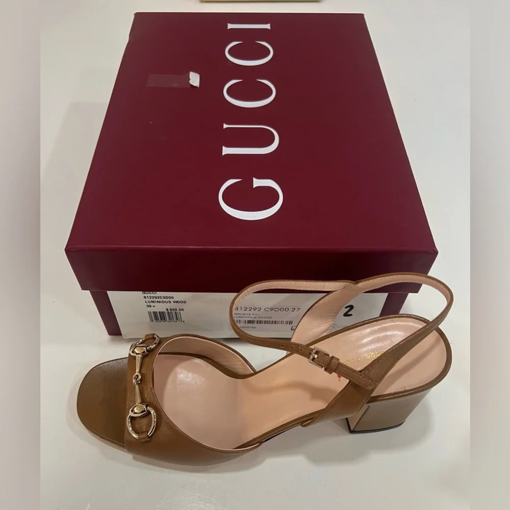 GUCCI
Lady Horsebit 75 leather sandals - Picture 9 of 10